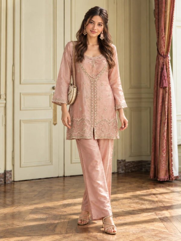 Dailyfab Mauve Pink Sequin Embellished 3 Piece Co-ord Set in Shimmer Tissue