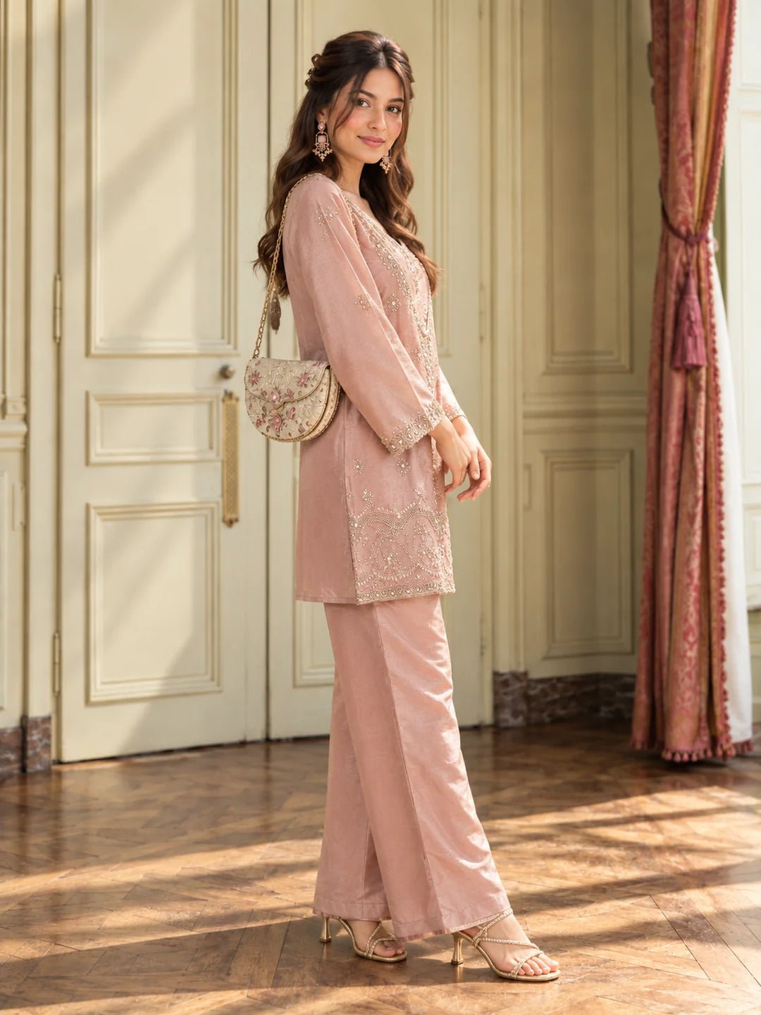 Dailyfab Mauve Pink Sequin Embellished 3 Piece Co-ord Set in Shimmer Tissue - Image 5
