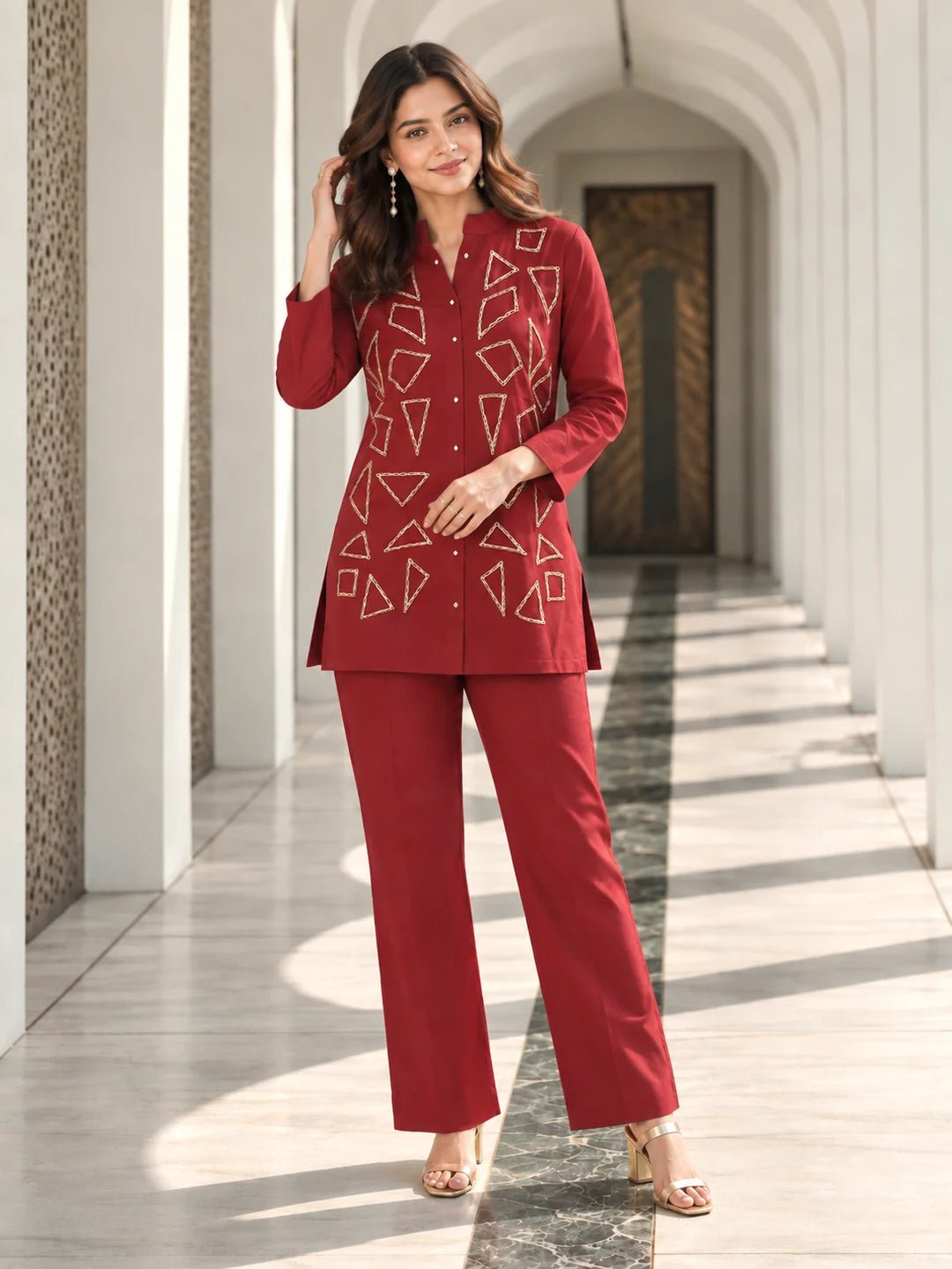 Dailyfab Maroon Geometric Embroidered Mandarin Collar Co-ord Set in Mul Vatican - Image 5