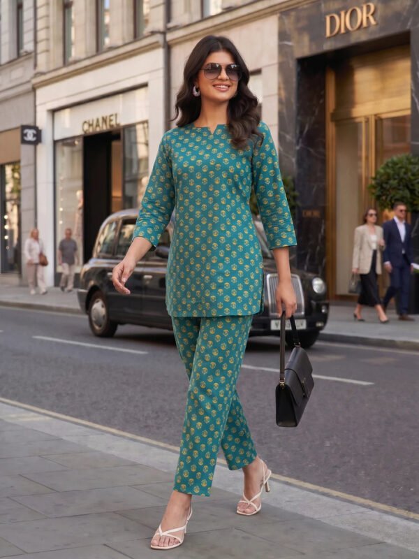 Green Floral Co-ord Set in Cotton Cambric